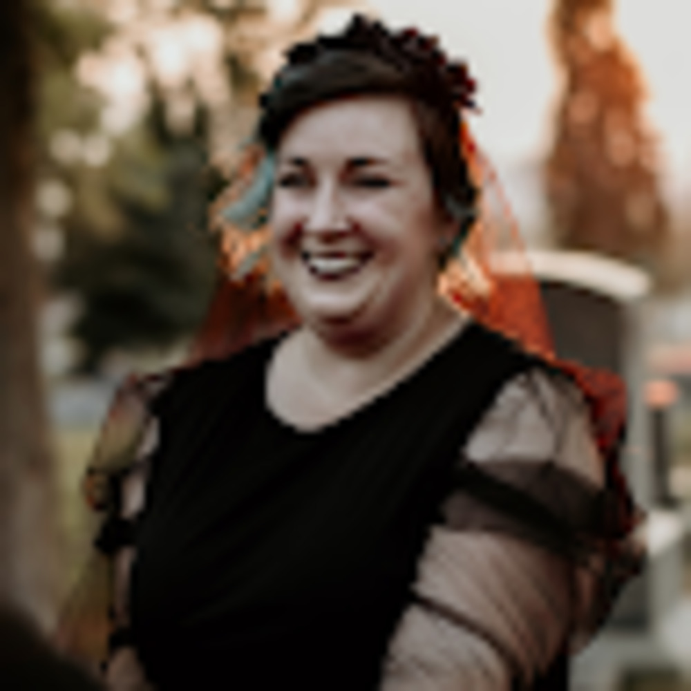 Meet your Posher, Sierra